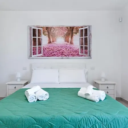 Renoir & Parking - Selection * Lecce