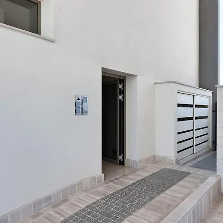 Renoir & Parking - Selection Lejlighed Lecce