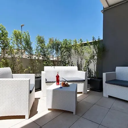 Renoir & Parking - Selection